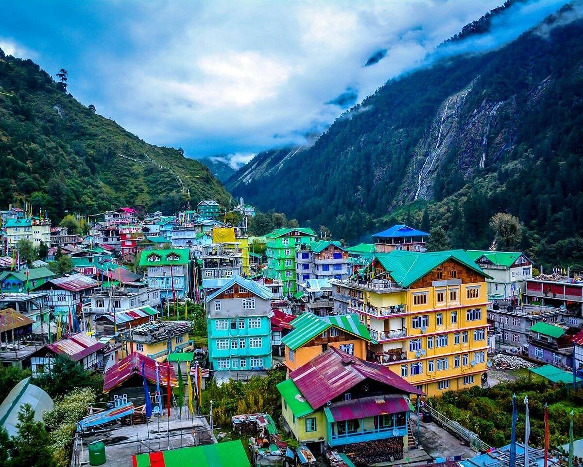 Gangtok Lachung Darjeeling Tour Package – 7 Days / 6 Nights