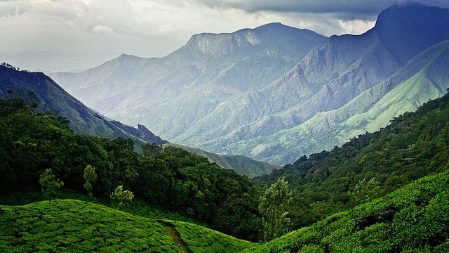 Tales of Kerala Tour Package – 5 Days / 4 Nights