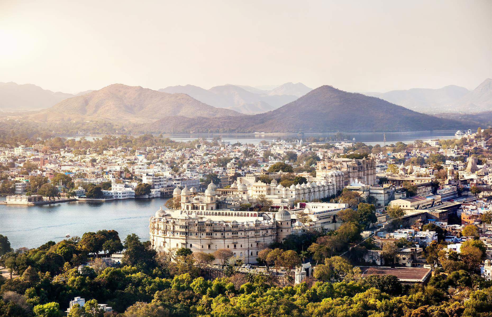 4 Days Udaipur Mount Abu Tour Package image 4
