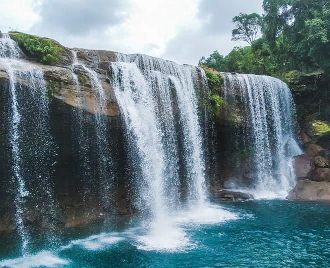 Meghalaya Adventure with Mawryngkhang Trek – 6 Days / 5 Nights image 1