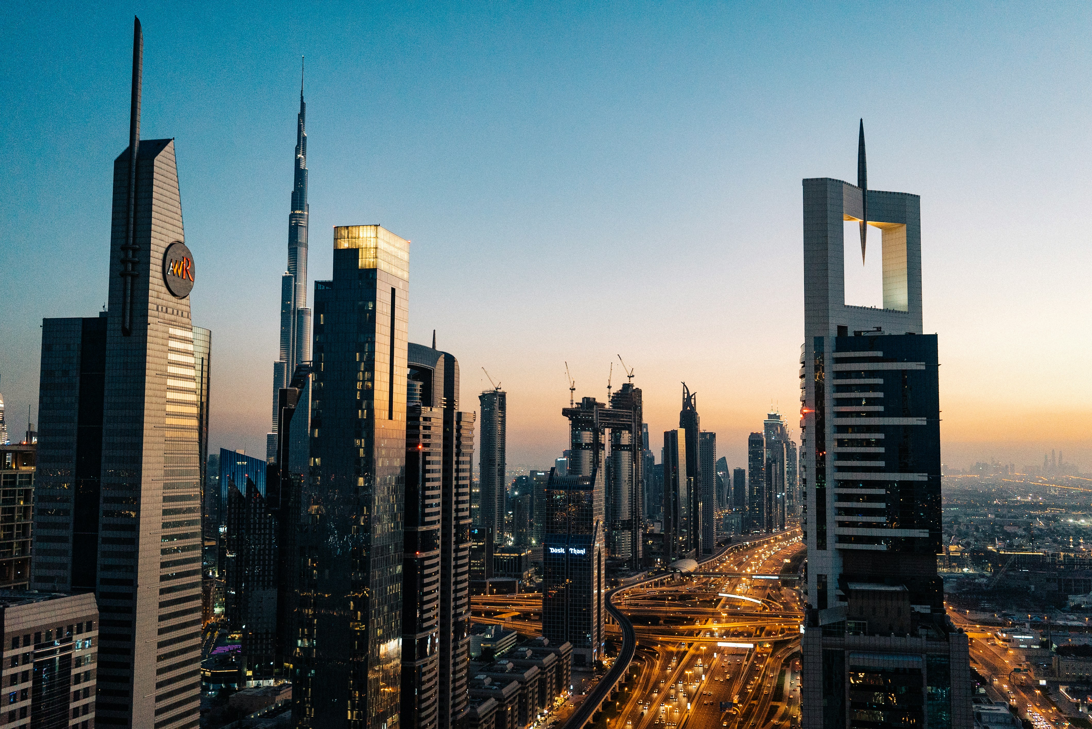 What Travel Tips Should Visitors Know Before Planning a Trip to Dubai?